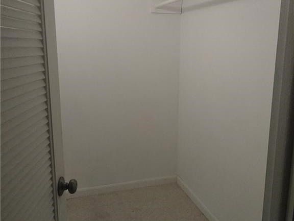 3rd image of 1330 NE 14th Ct APT K23