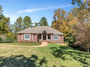 1403 Greenway Dr, Shelby, NC 28150