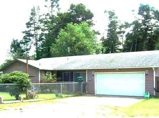 101 Pau Hana Pl, Crescent City, CA 95531