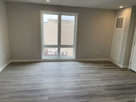 5th image of 808 N 19th St #213