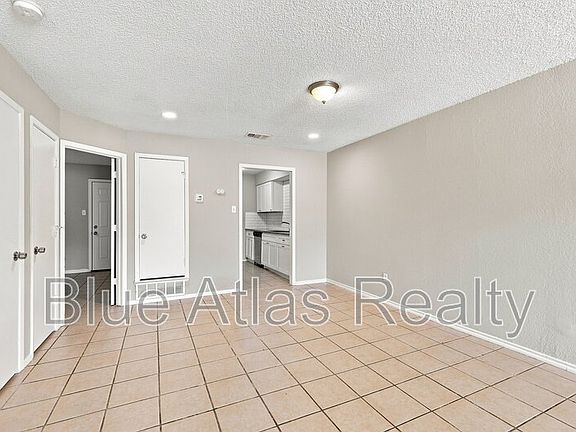 5th image of 1722 Fitzgerald Ct #1