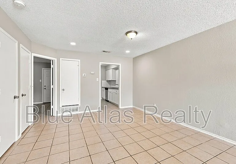 1722 Fitzgerald Ct #1 — Photo 5