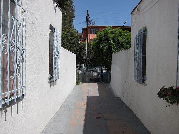4th image of 507 S Coronado St