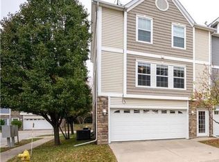320 NE Sandalwood, Waukee, IA 50263