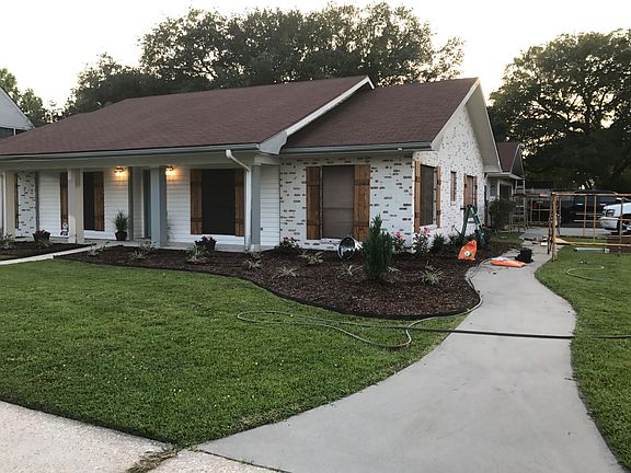 5th image of 209 Pontalba Dr