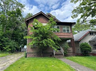 656 Saint Louis Ave, Youngstown, OH