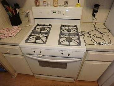 5th image of 15617 Petticoat Ln