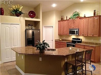 5th image of 5226 SW 22nd Ave