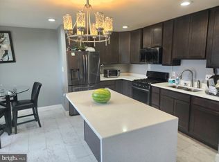 355 Gatewater Ct #D, Glen Burnie, MD 21060