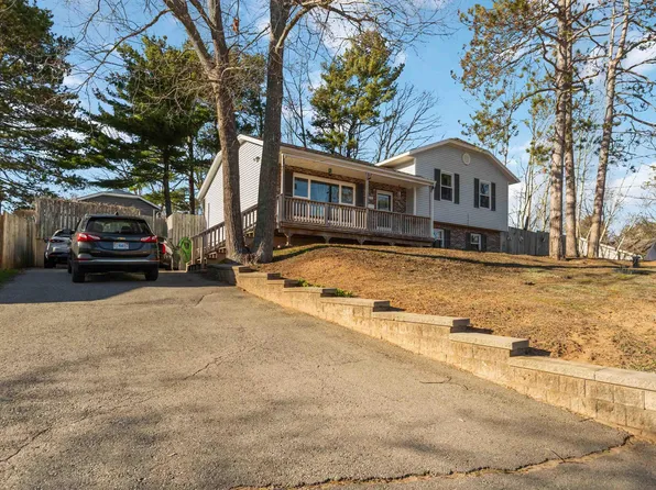 909 Shawn Dr, Kingston, NS B0P 1R0