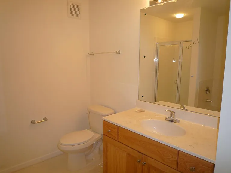 1324 Fernwood Ct #1324 — Photo 6