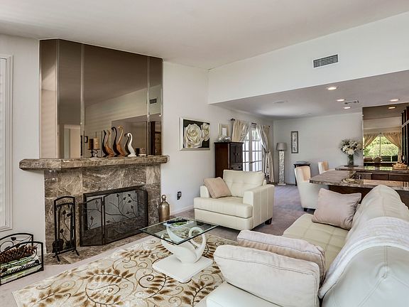 2nd image of 3552 E El Gaucho Dr