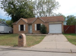 2540 Navasota Cir, Fort Worth, TX 76131