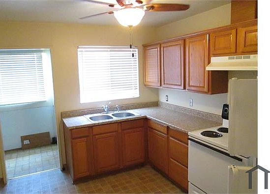 1st image of 1106 E Lansing Way #1106