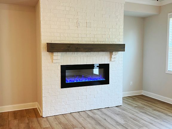 4th image of 4705 Cypress Park Dr
