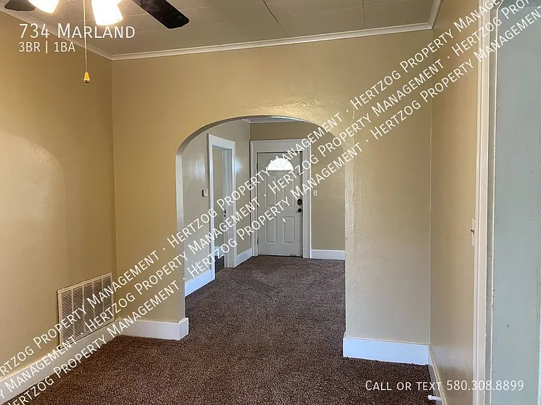 734 Marland Dr — Photo 9
