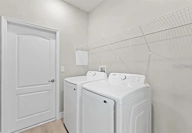 9393 SE 158th Pl — Photo 22