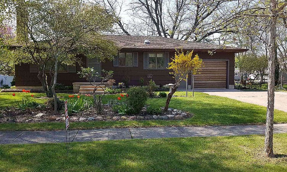 1st image of 7071 Clabuesch St