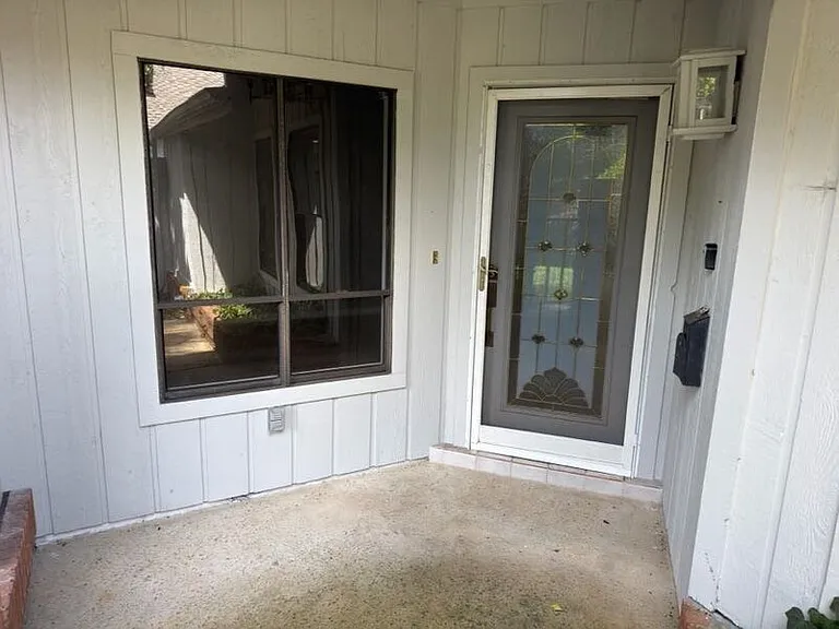 2620 Bent Hickory Cir — Photo 4