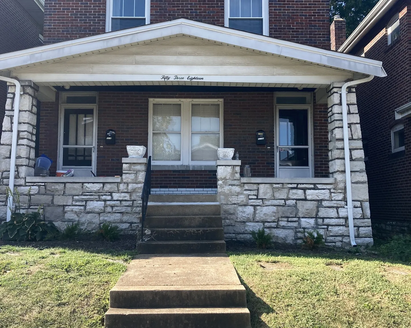 2 bed, 1058 sqft, $1,500 — Photo 1