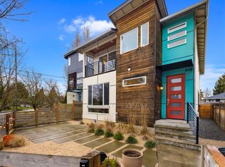 8418 Seward Park Ave S, Seattle, WA 98118