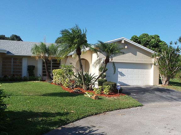 2nd image of 5201 E Palm Cir