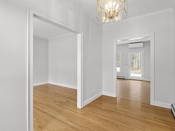 5th image of 592 Page Road