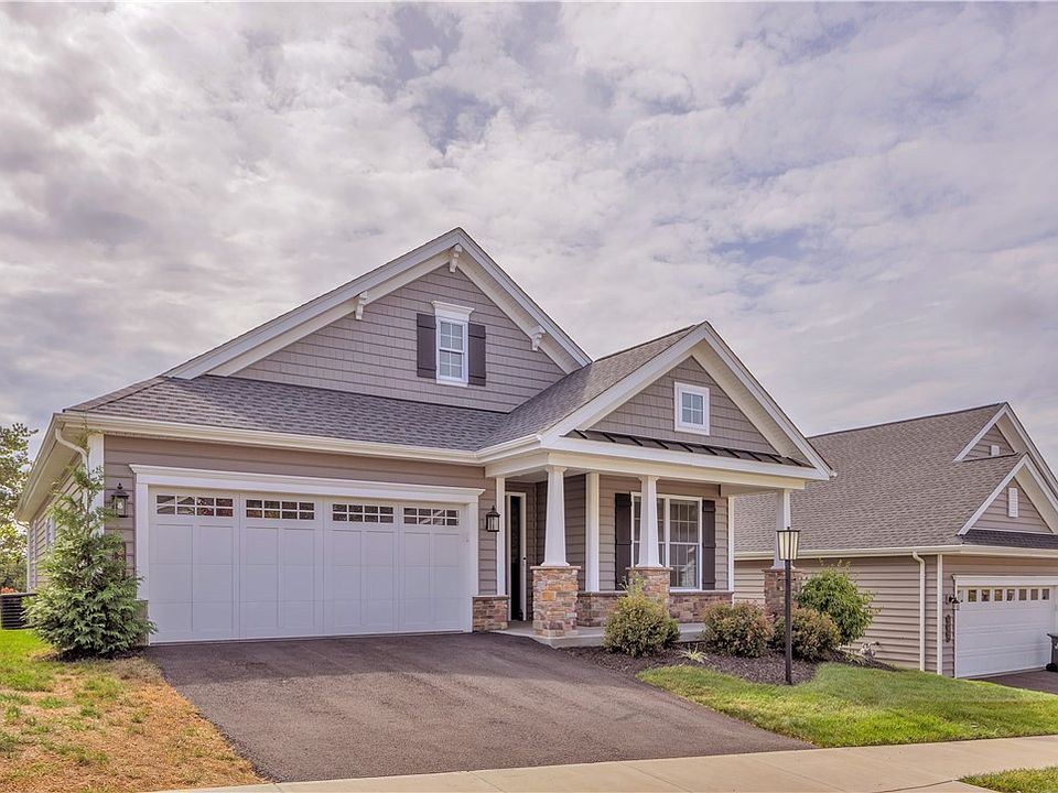 1st image of 284 Jefferson Ln