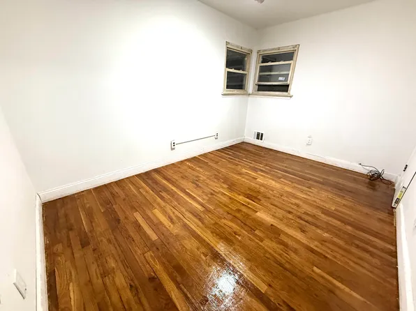 108-26 171st Place image 9 of 13