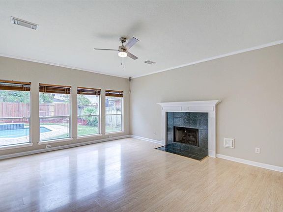 3rd image of 1811 Senca Springs Ct