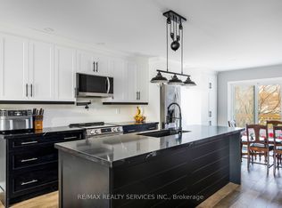 1 Acorn Cres, Wasaga Beach, ON L9Z 1B7