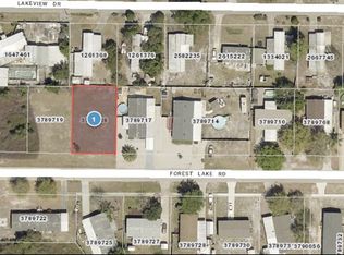 35045 Forest Lake Rd #17, Leesburg, FL 34788