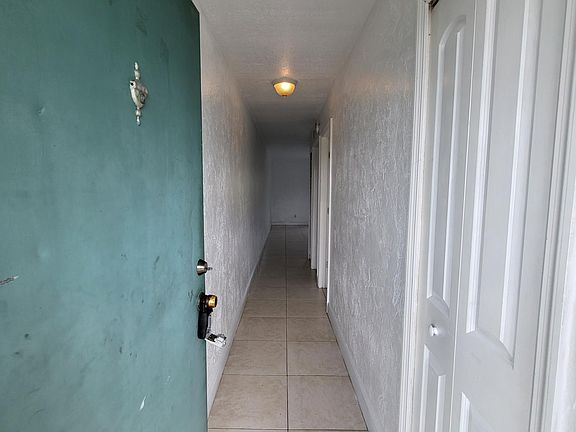 3rd image of 101 S Peninsula Dr APT 210