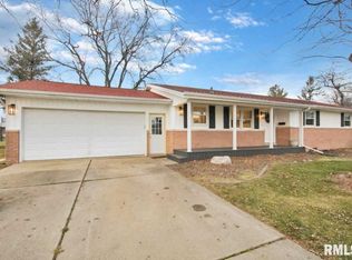 445 E Fernwood St, Morton, IL