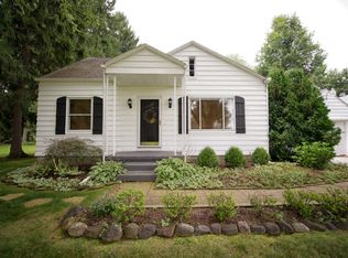 426 Tallwood Dr, Barberton, OH 44203
