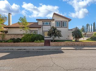 190 Donegal Ave, Thousand Oaks, CA 91320
