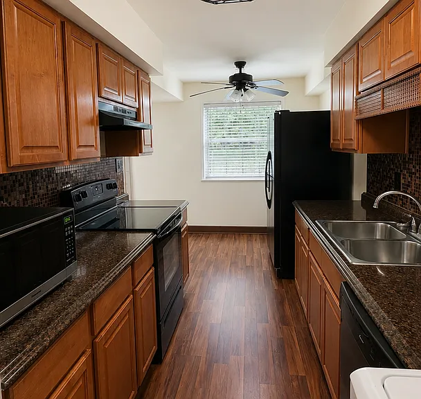 13856 Oakbrook Dr — Photo 5