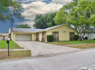 10937 Island Pine Dr, Port Richey, FL 34668