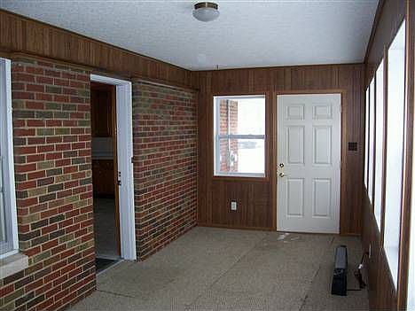 4th image of 516 W Sheridan Ct