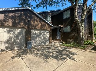 1936 Tennyson Ave NE, Massillon, OH 44646