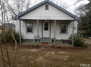 912 Wiggins Rd, Angier, NC 27501