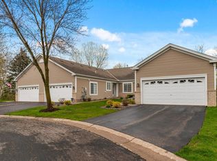 9300 Kimberly Ln N, Maple Grove, MN 55311