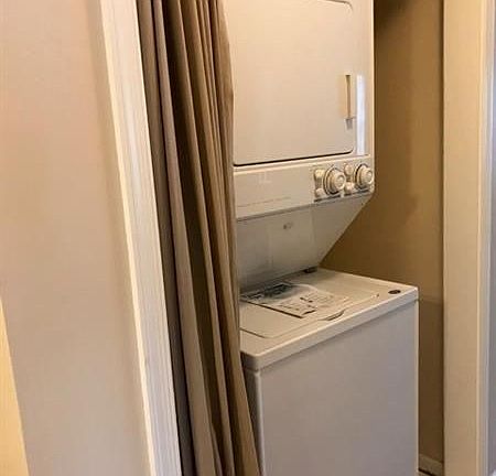 5th image of 6313 Bay Club Dr APT 3