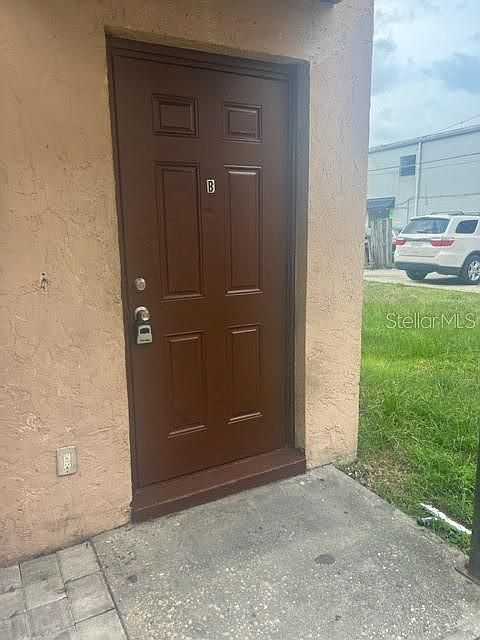 1st image of 1221 E Mohawk Ave APT B