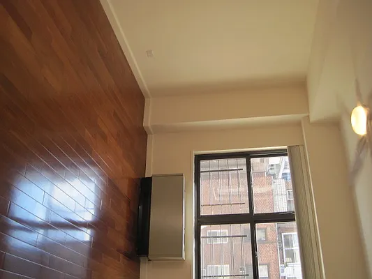 Rented by New York Residence | media 35