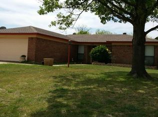 504 Hilldale St, Aledo, TX 76008