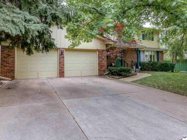 2115 N 103rd St, Omaha, NE 68134