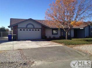 13440 Ivanpah Rd, Apple Valley, CA 92308