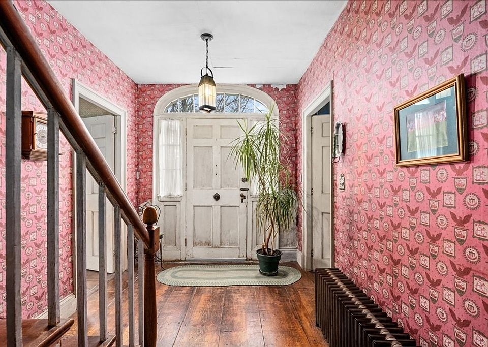 178 Maple St, West Boylston, MA 01583 Zillow