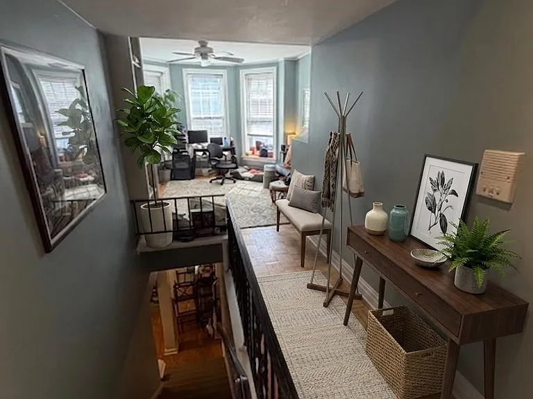 2118 N Seminary Ave #4 — Photo 5
